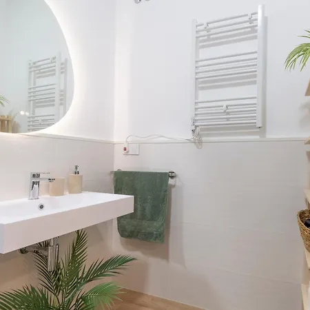Paradise - Comodo Y Acogedor - Conectado Con Aeropuerto, Playa Y Centro * Valencie
